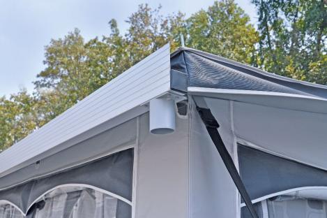 Regenrinne / Regenrinnensystem für Zelt Bern
