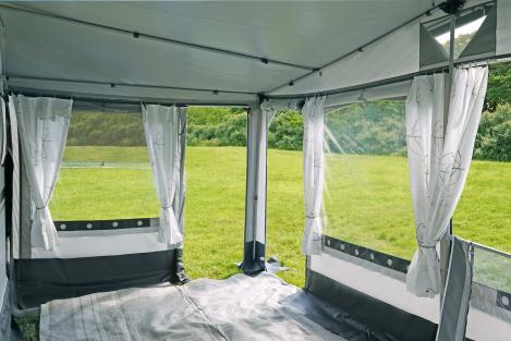 Triest Reise- und Saisonzelt 2,80 cm tief